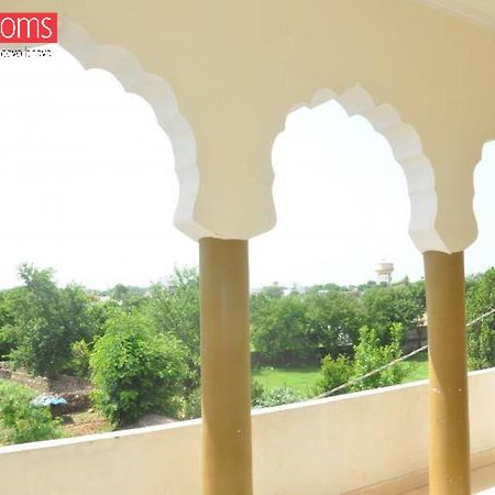 Adb Rooms Amer Resort Ranthambore Eksteriør bilde