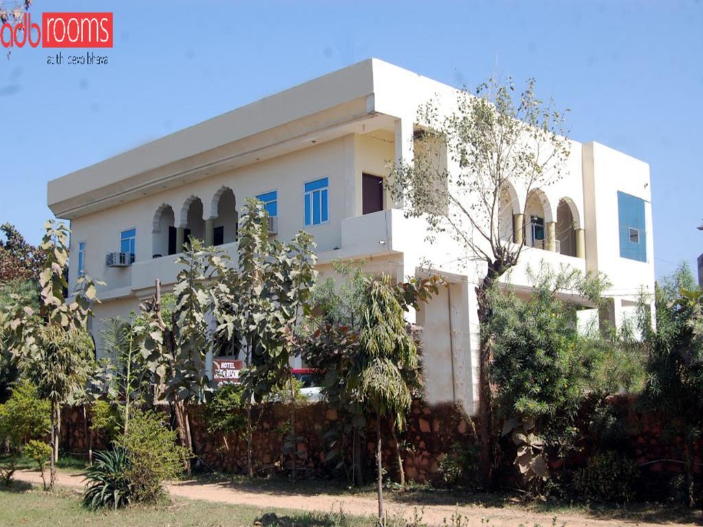 Adb Rooms Amer Resort Ranthambore Eksteriør bilde