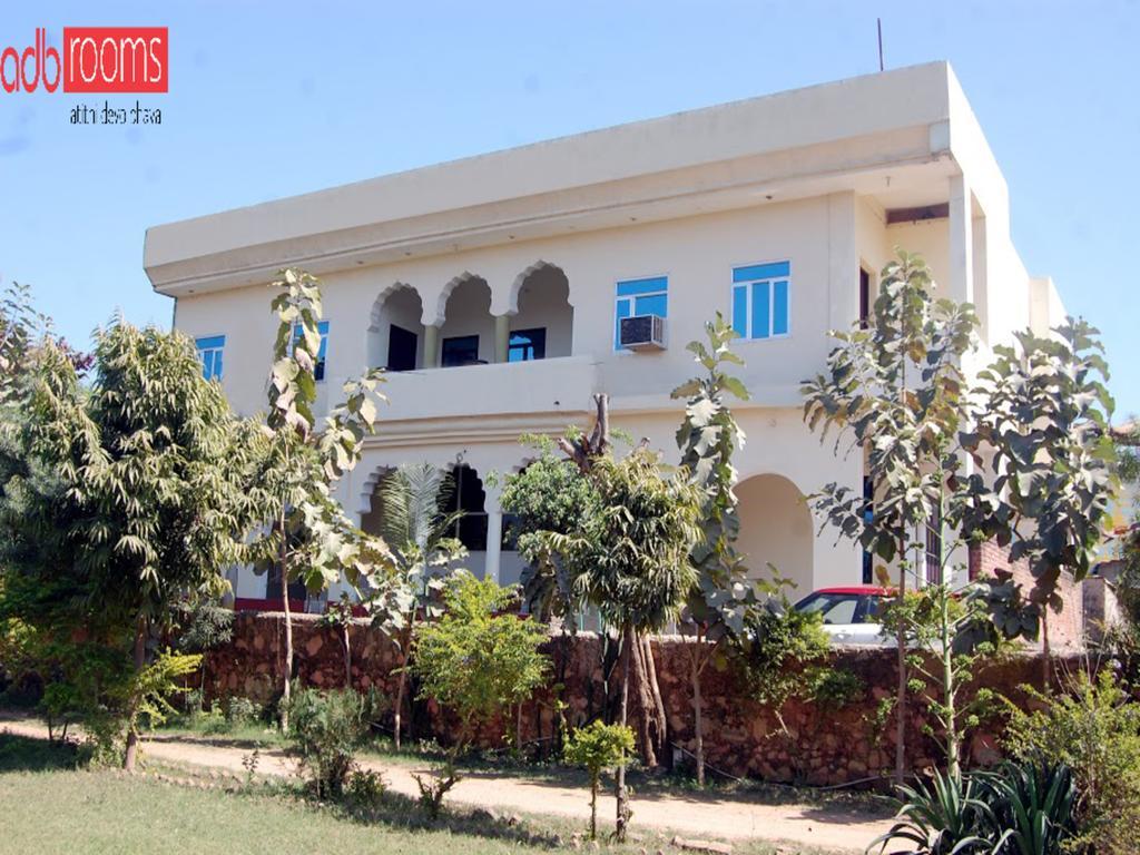 Adb Rooms Amer Resort Ranthambore Eksteriør bilde